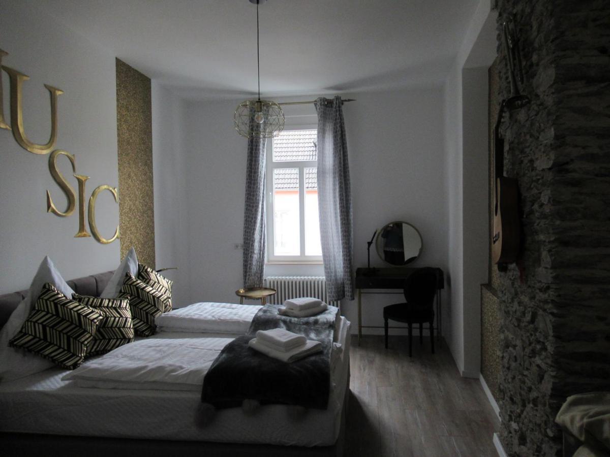Boutique-Hotel „Altes Rathaus“ 兰施泰因 外观 照片