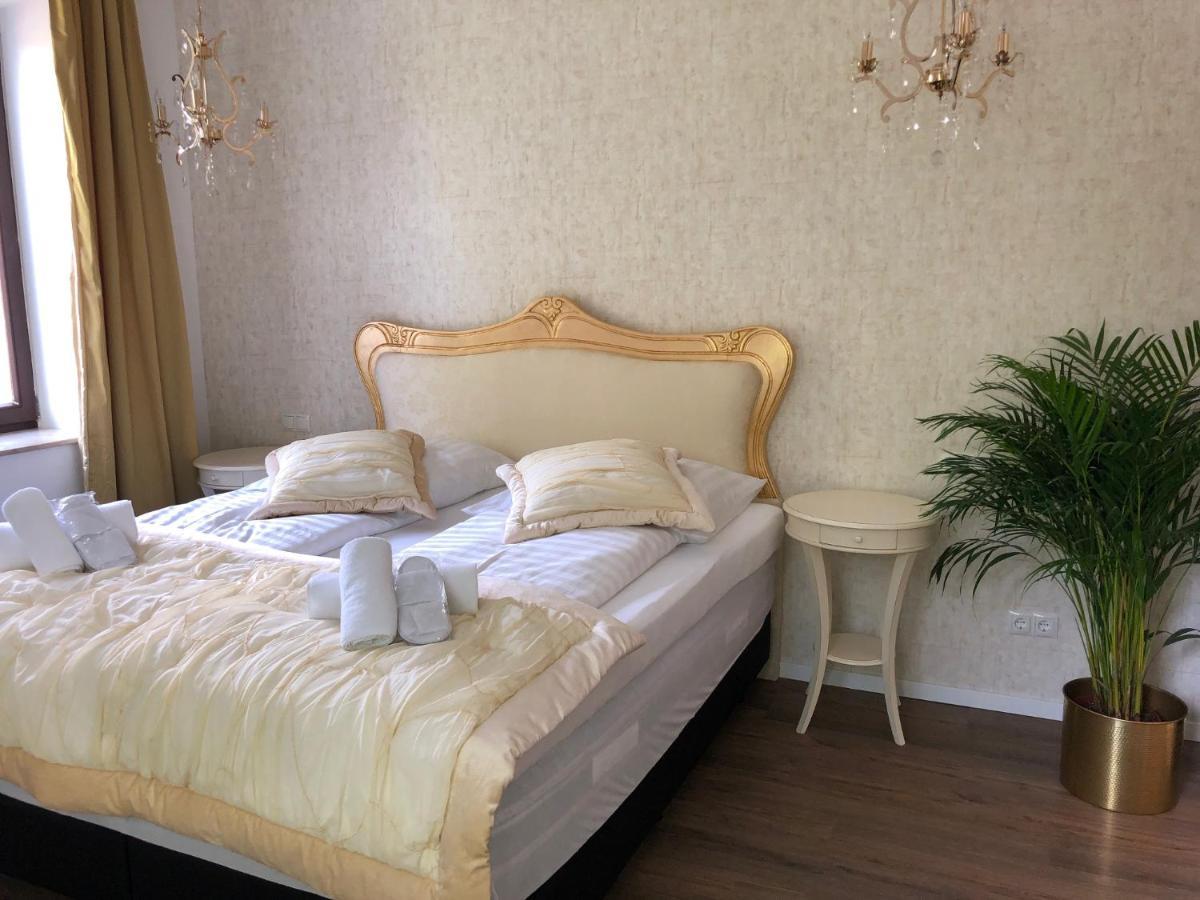 Boutique-Hotel „Altes Rathaus“ 兰施泰因 外观 照片
