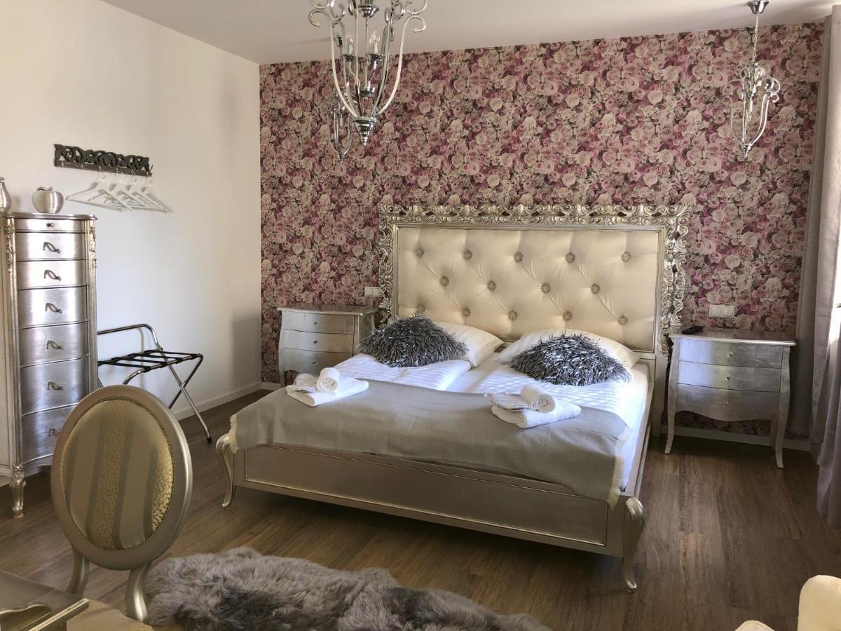 Boutique-Hotel „Altes Rathaus“ 兰施泰因 外观 照片
